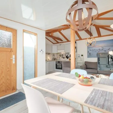 Kleine Ferienhaeuschen 펜션 *