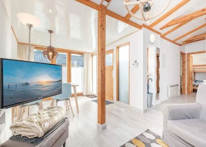 Kleine Ferienhaeuschen Casa de Férias Timmendorfer Strand